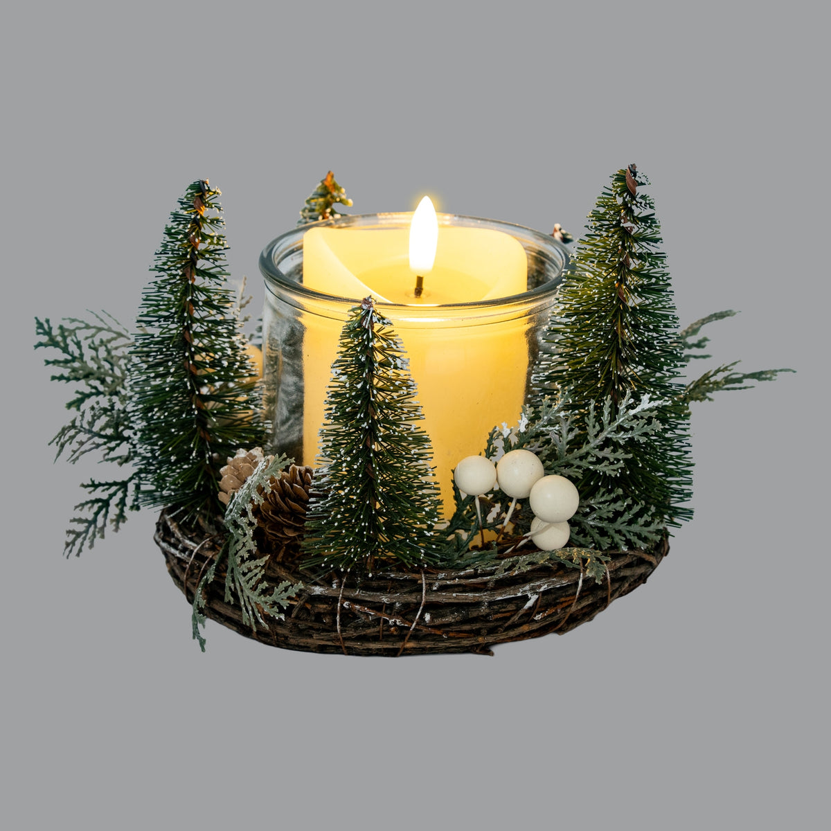 Medium Brush Tree Candle Wreath With Berries And Pinecones - PLAINLY DOES IT