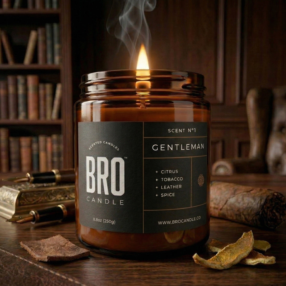 The Gentleman Tobacco & Leather Scented Candle