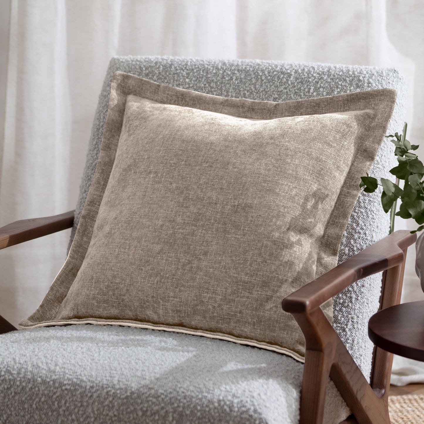 Dune Chenille Cushion - Natural, Feather Filled, 50 × 50cm