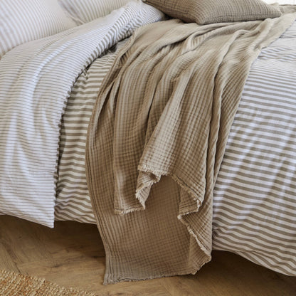Lark Muslin Cotton Throw - Mole, 130 × 180cm