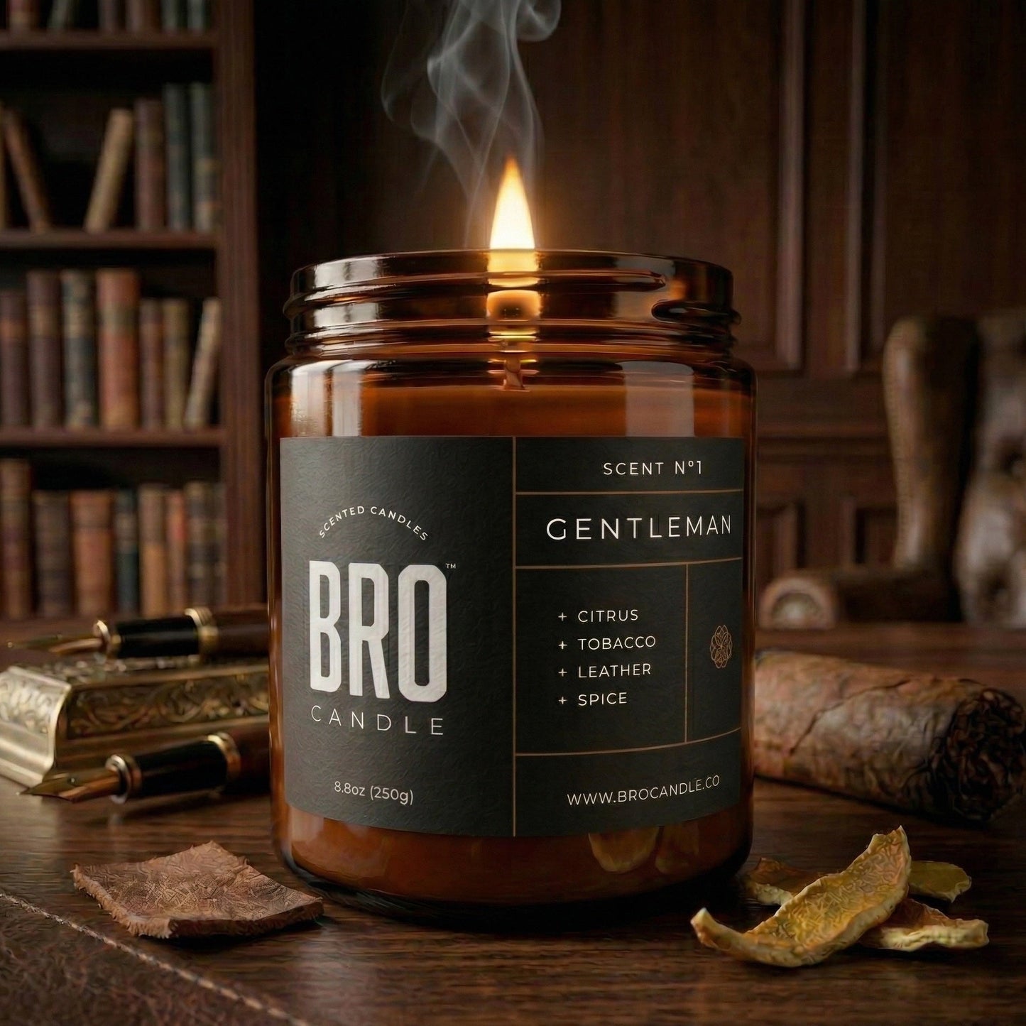 The Gentleman Tobacco & Leather Scented Candle