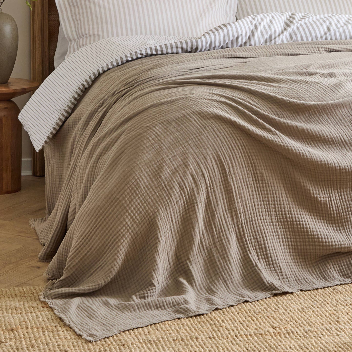 Lark Muslin Cotton Throw - Mole, 130 × 180cm