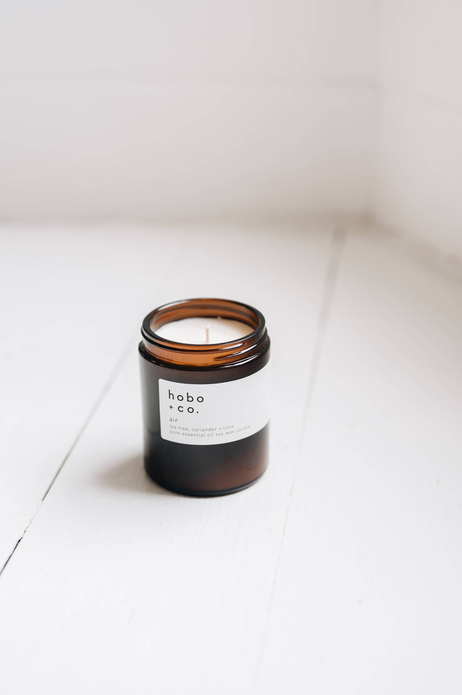 Air Tea Tree, Coriander & Lime Essential Oil Soy Candle, 180ml